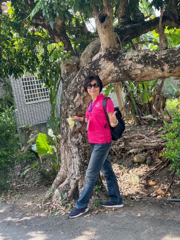 Mrs: Yan Lily - Taichug Taiwan